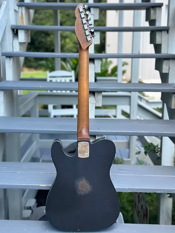 Mule Resophoinc Mulecaster