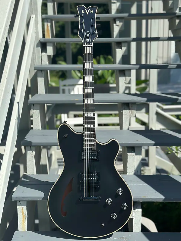 EVH SA-126 Special Stealth Black Wolfgang Van Halen