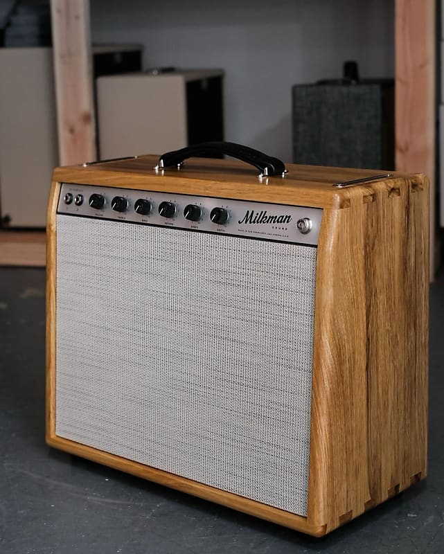 Milkman Sound 20W Creamer custom shop Black Limba cabinet Alnico 12