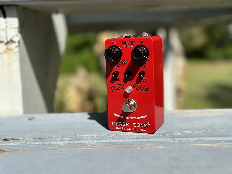 Chase Tone Fuzz Fella BC183C