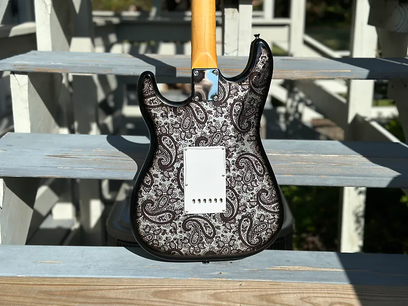 Crook Custom Guitars Paisley S (used)