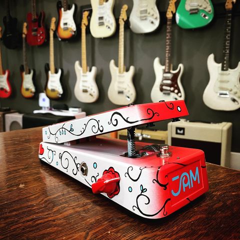 JAM pedals Custom Shop Wahcko Hendrix Monterey Pop Hand Painted!